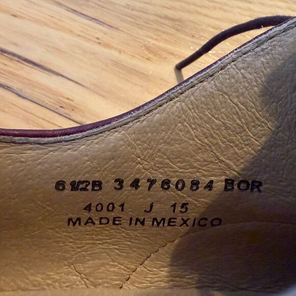 Frye Women’s Burgundy Leather Oxfords, Size 6.5 B, Made in Mexico, Classic - Picture 5 of 6
